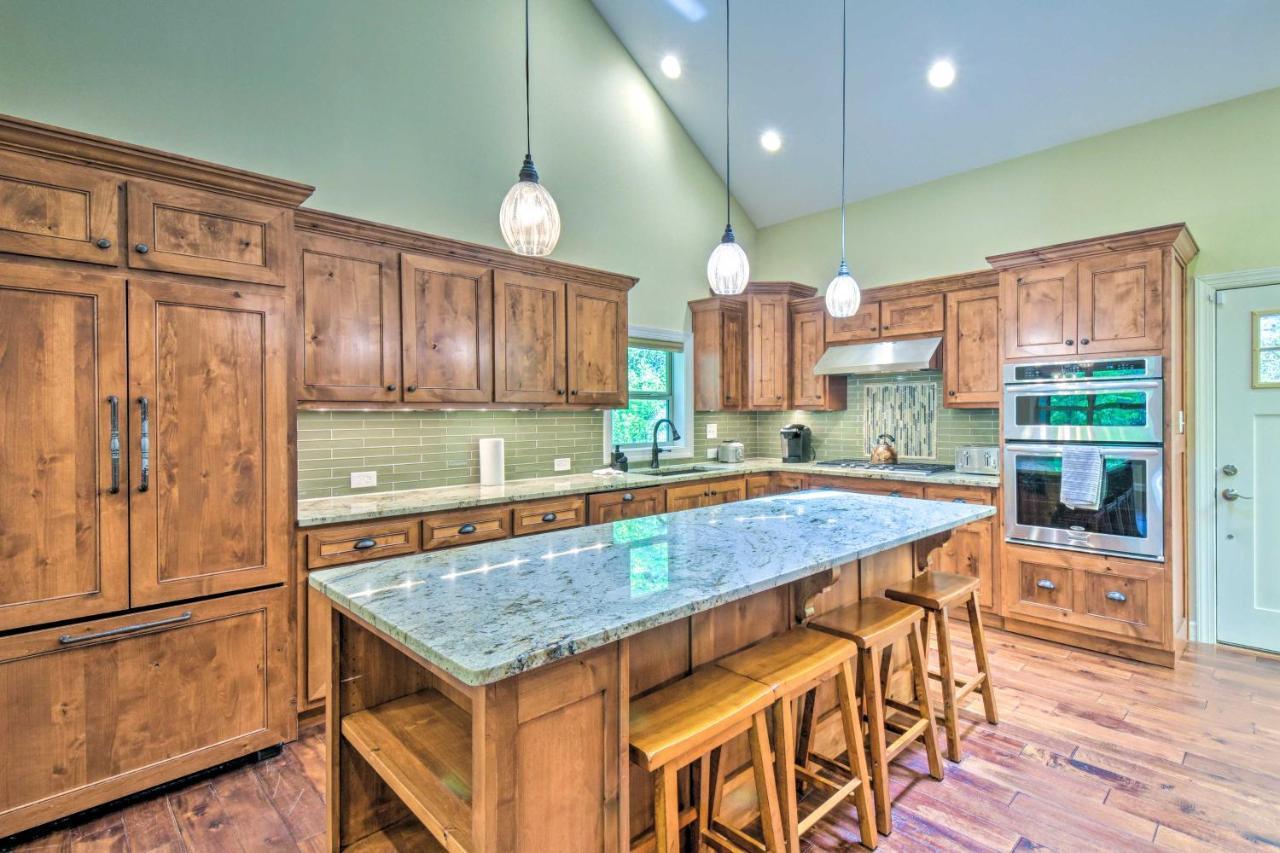 Cozy Riverside Dahlonega Home With Kayaks And Fire Pit 외부 사진